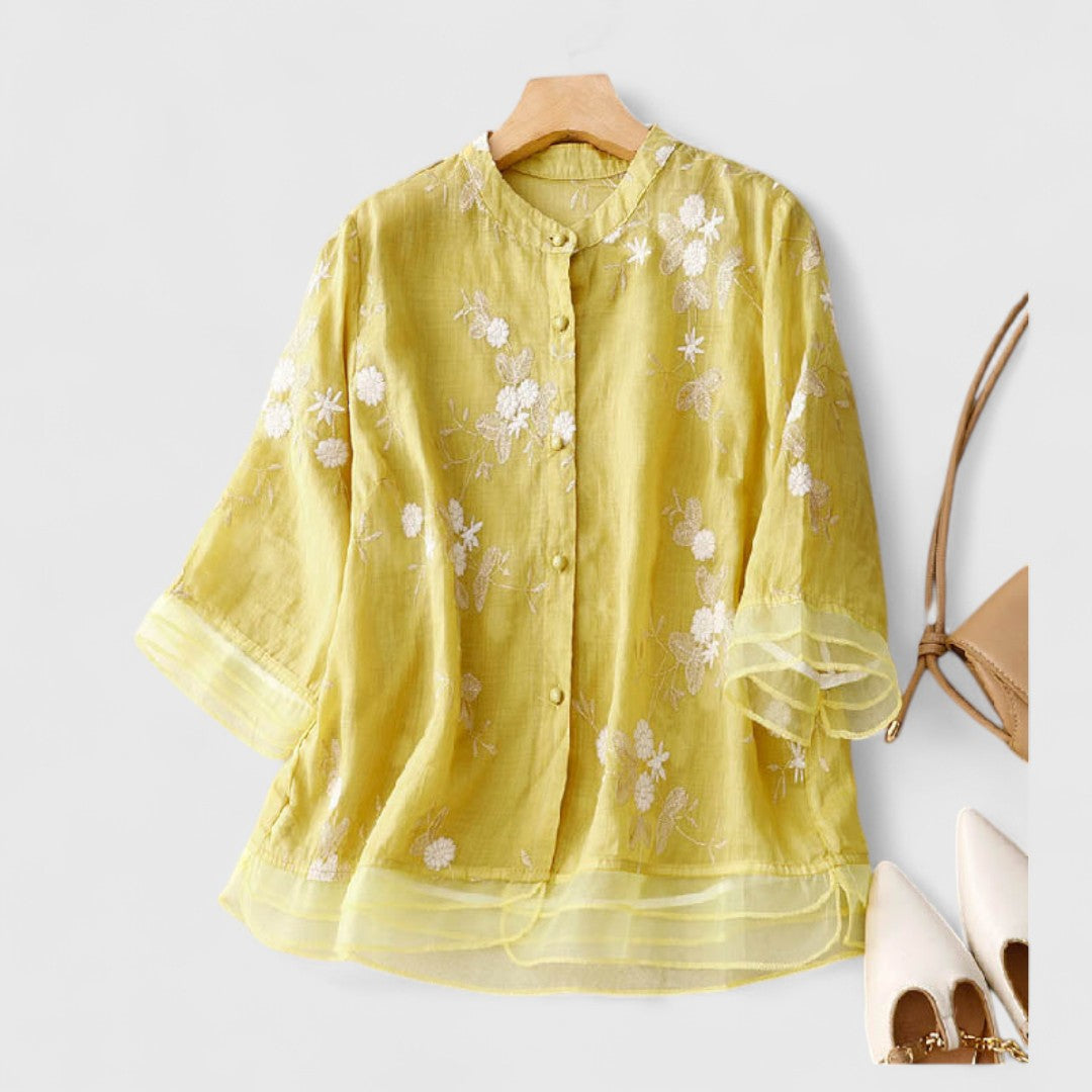 Maisie – Florale Leichtigkeit mit Stil