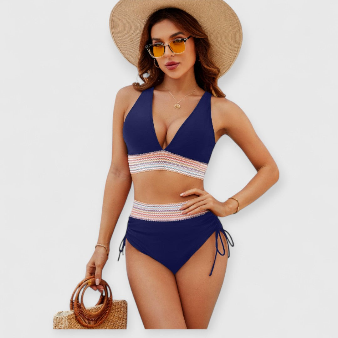 Raven – High-Waist Bikini mit moderner Silhouette