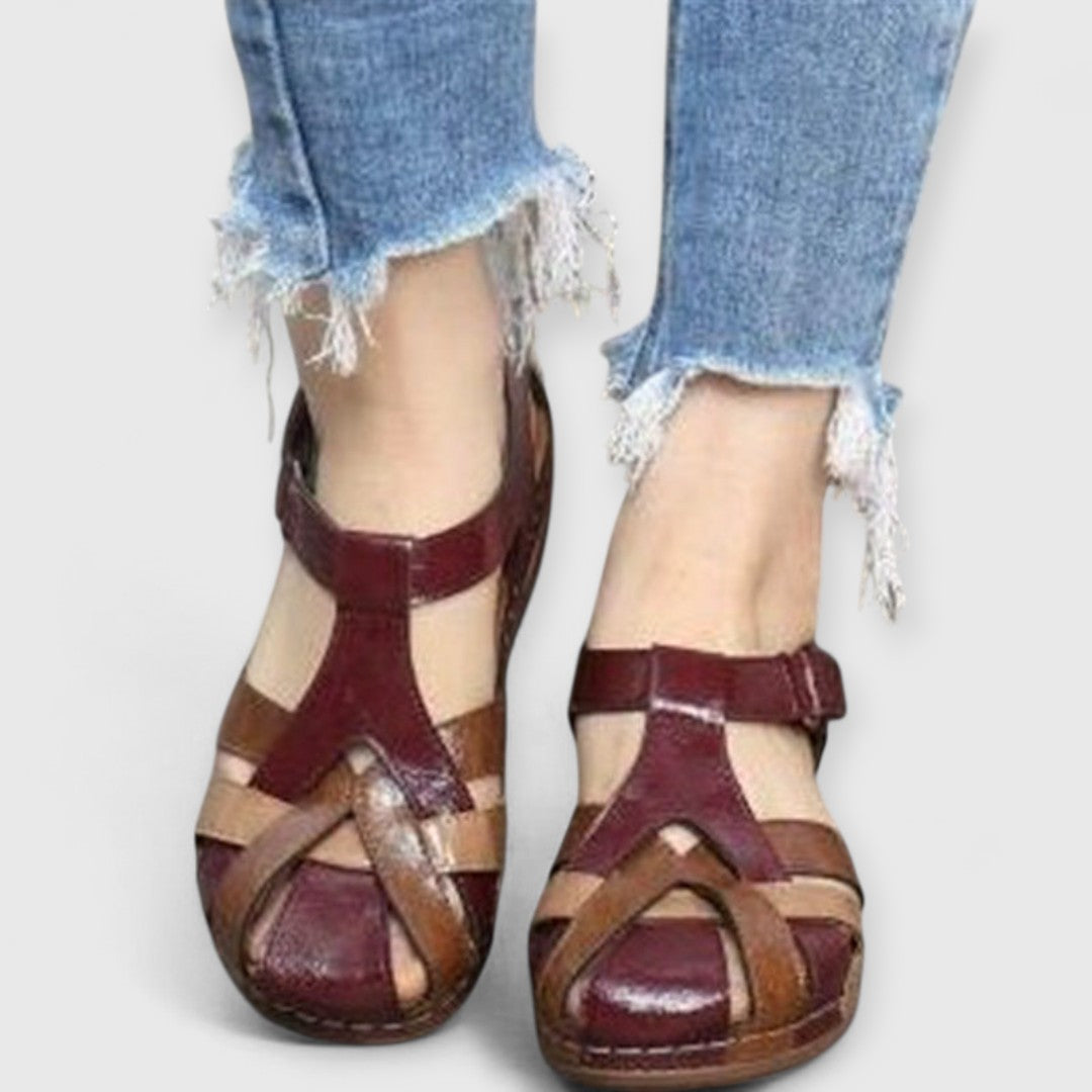 KIANA - Elegante Riemen-Wedges